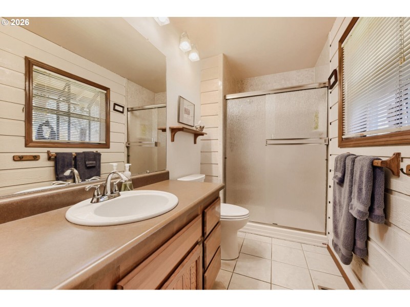 Owner's Suite Bathroom