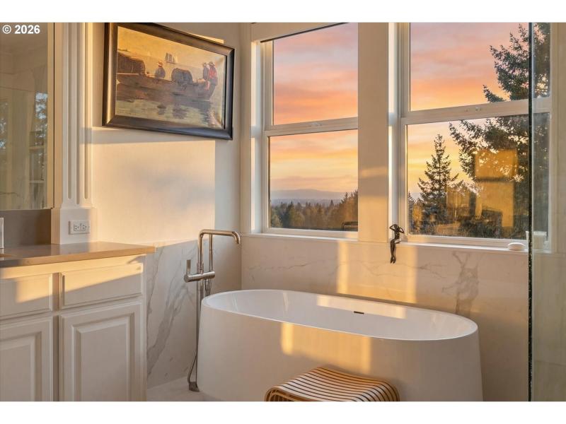 Owner's Suite Bathroom