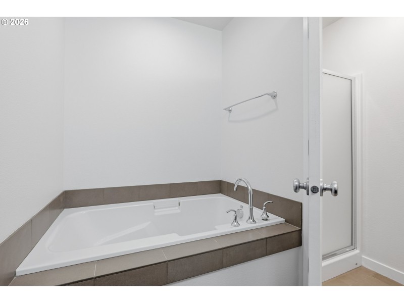 Owner's Suite Bathroom