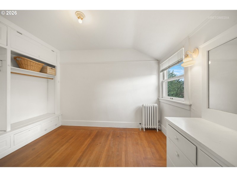 Bedroom, Owner's Suite