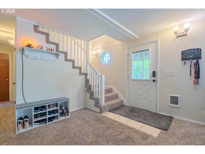 Entrance/Foyer