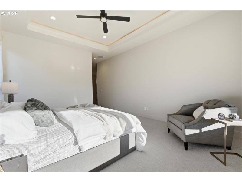 Bedroom, Owner's Suite