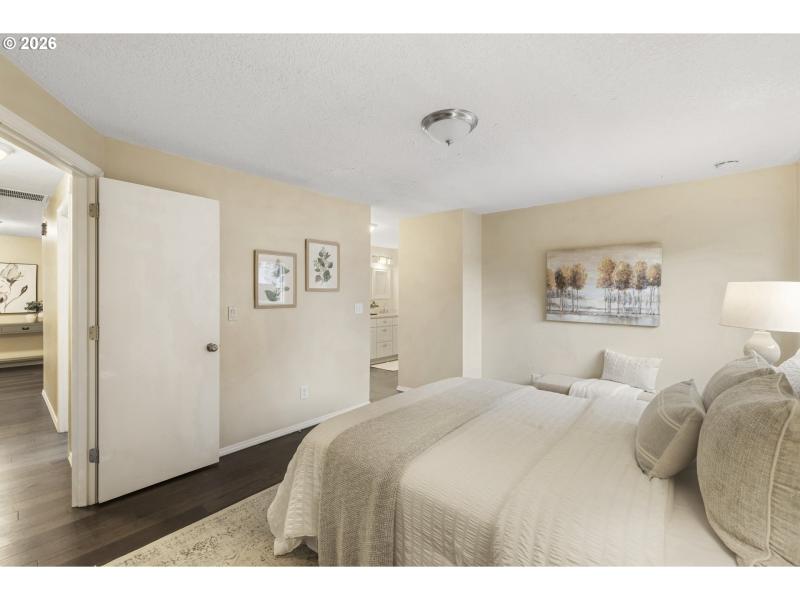 Owner's Suite Bedroom