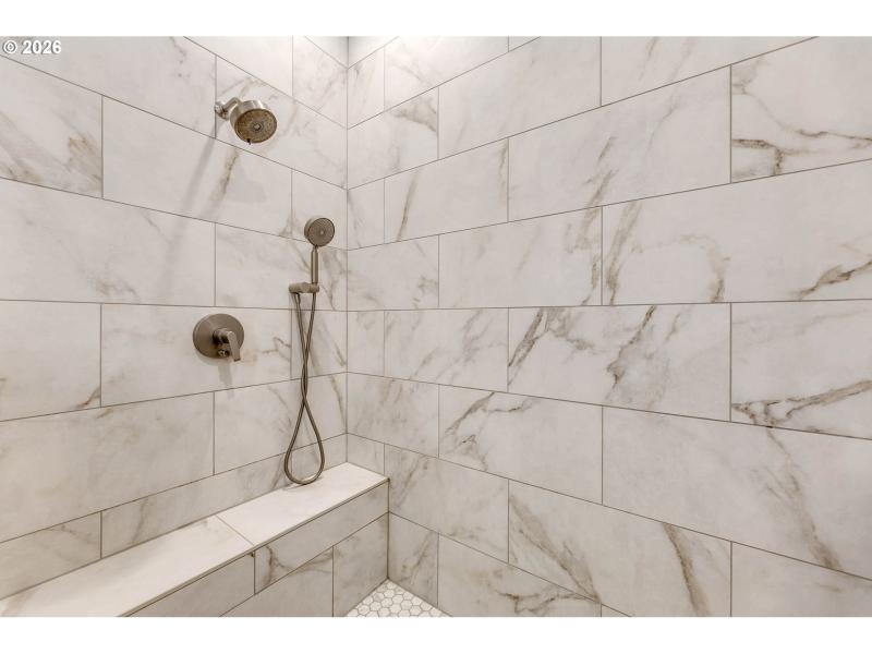 Owner's Suite Bathroom