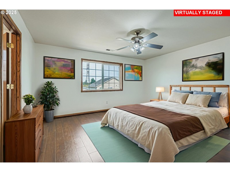 Bedroom, Primary