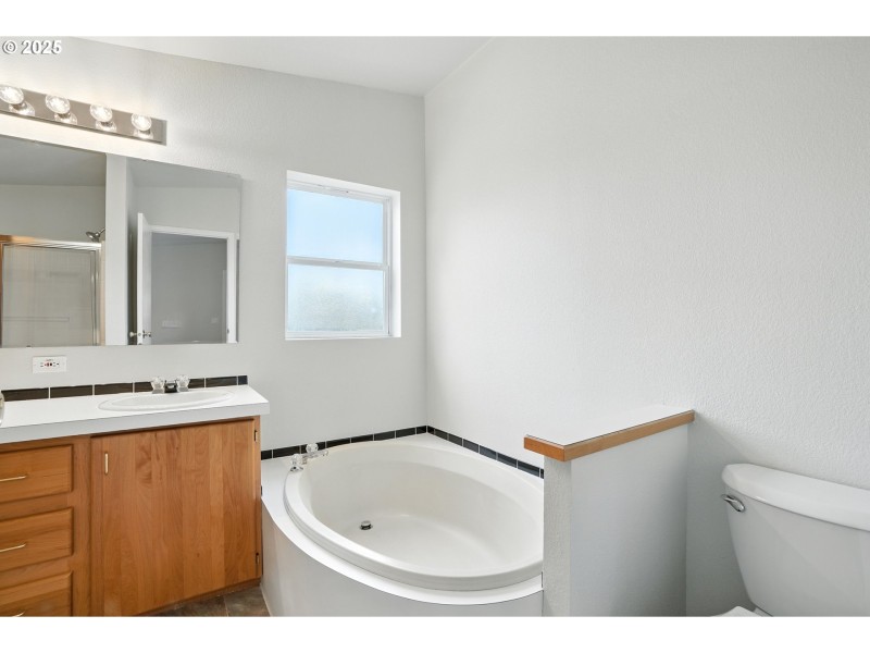 Bathroom, Attached