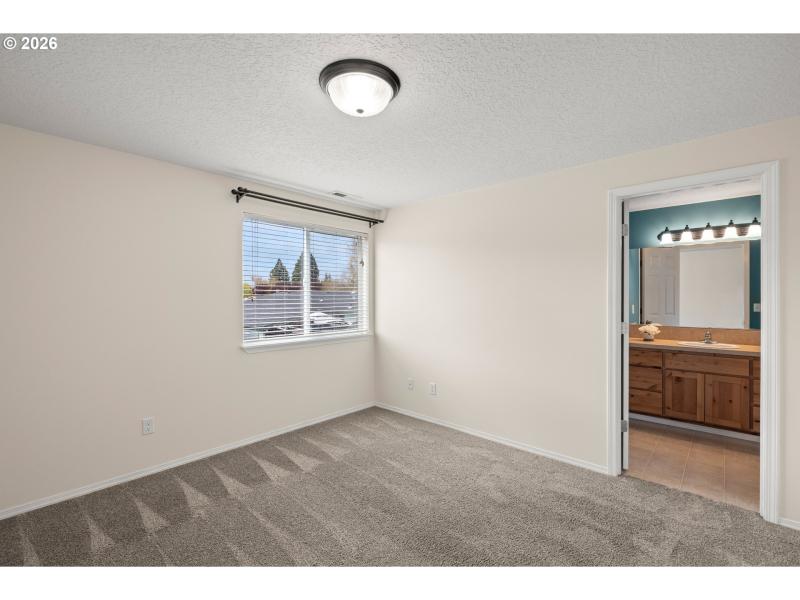 Bedroom, Owner's Suite