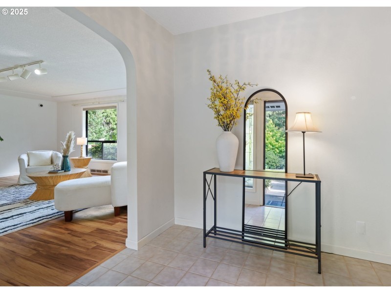 Entrance/Foyer