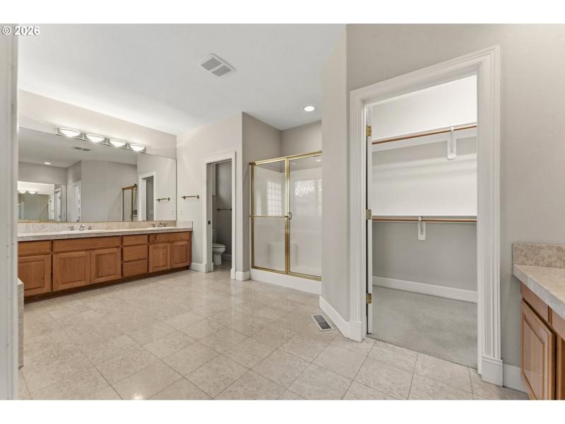 Owner's Suite Bathroom