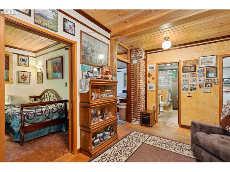 Owner's Suite Bedroom