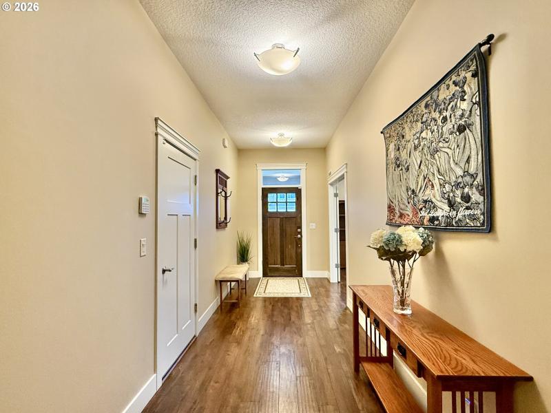 Entrance/Foyer