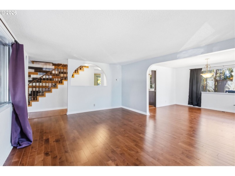 Living Room/Dining Room