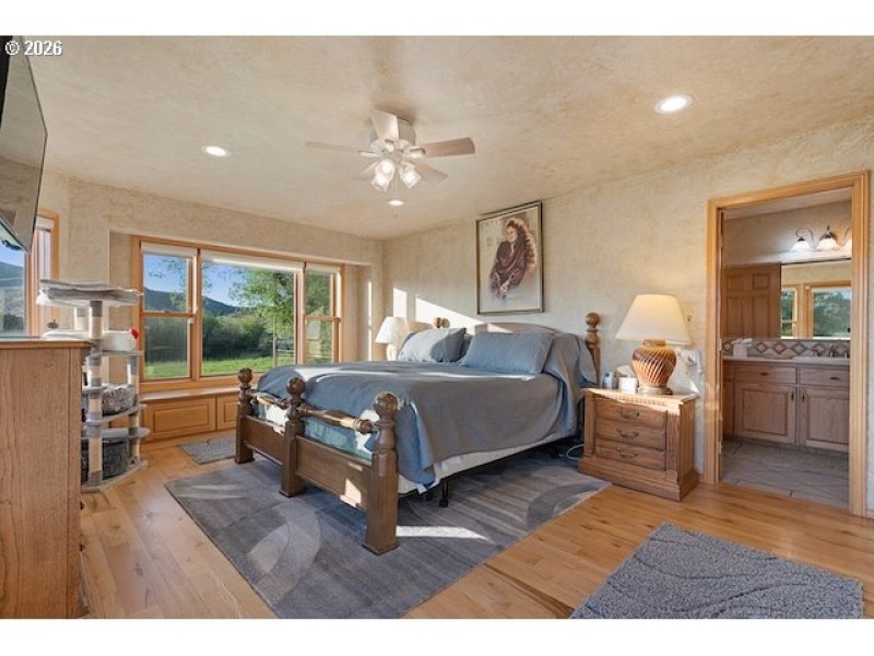 Owner's Suite Bedroom