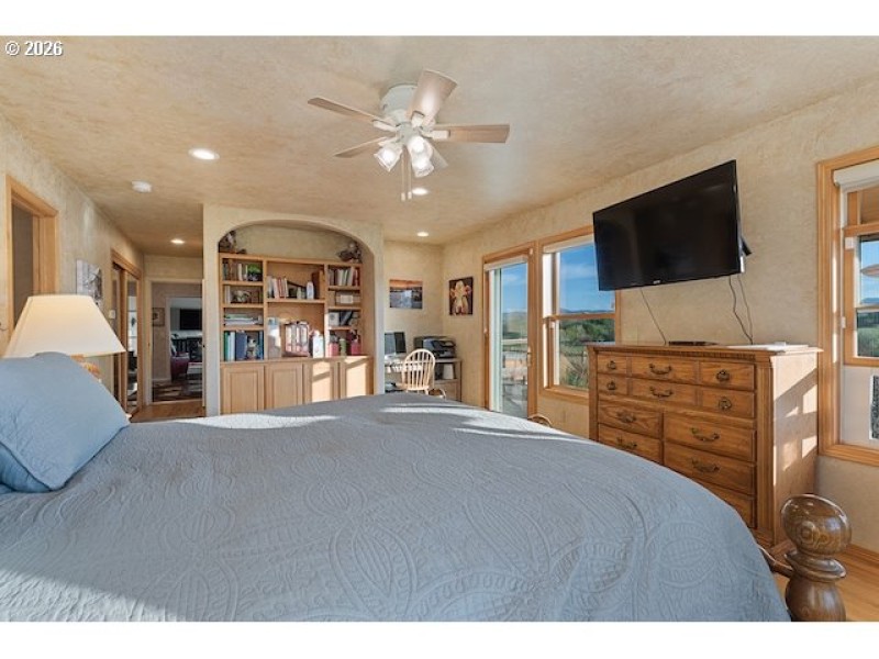 Owner's Suite Bedroom