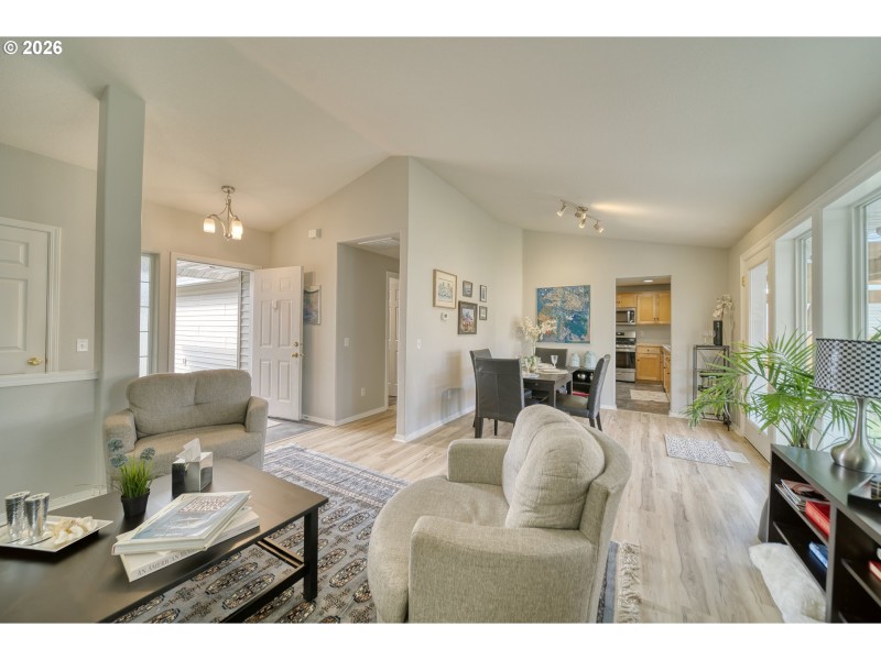 Living Room/Dining Room