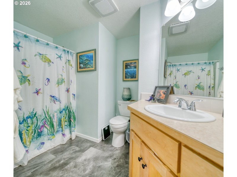 Owner's Suite Bathroom