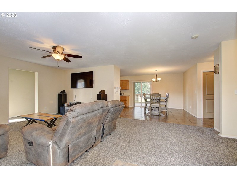 Living Room/Dining Room