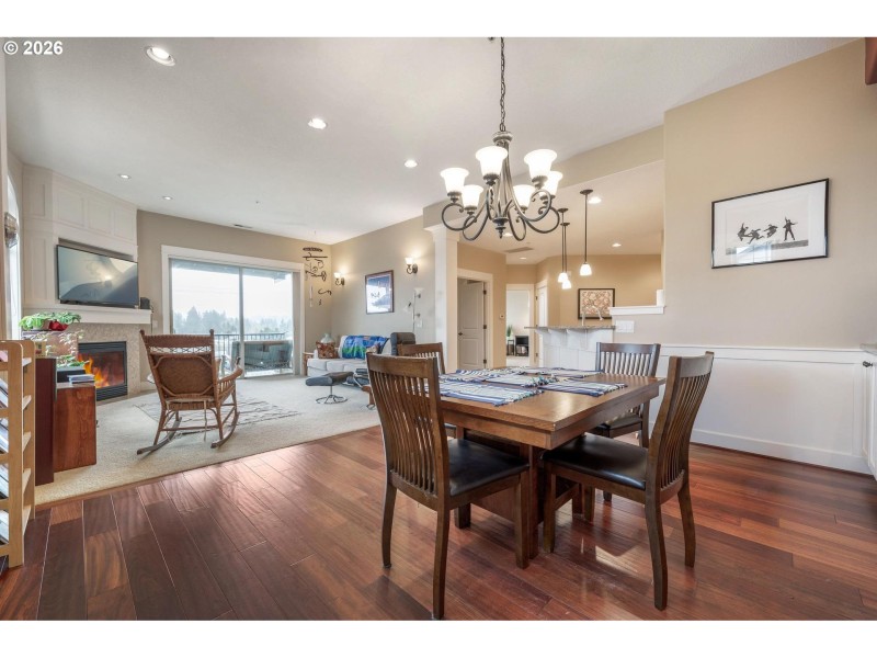 Living Room/Dining Room