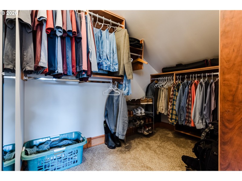 Bedroom, Owner's Suite