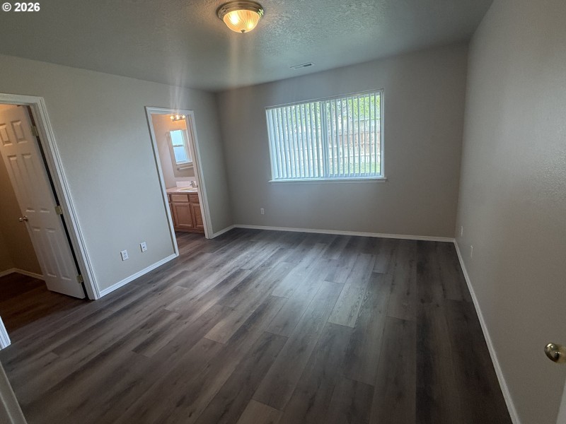 Bedroom, Owner's Suite