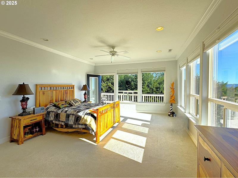 Bedroom, Owner's Suite