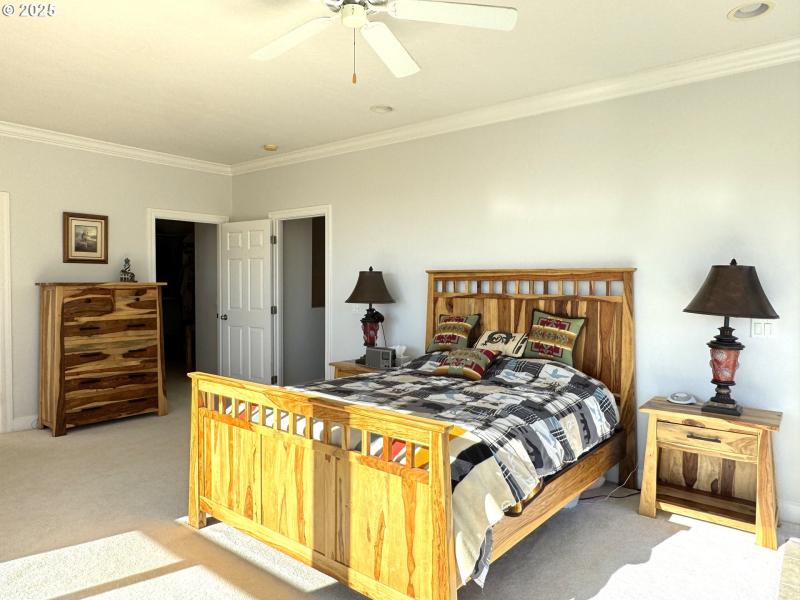 Bedroom, Owner's Suite