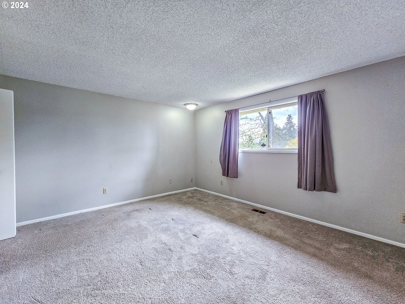 Bedroom, Owner's Suite