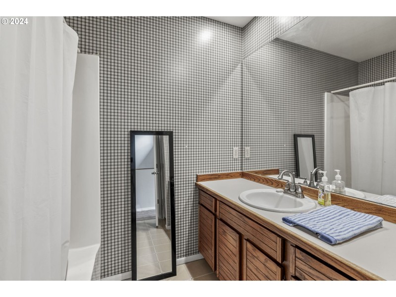 Attached Bathroom #3