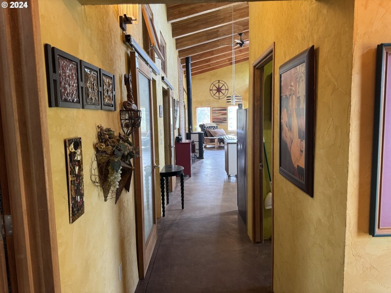 Entrance/Foyer