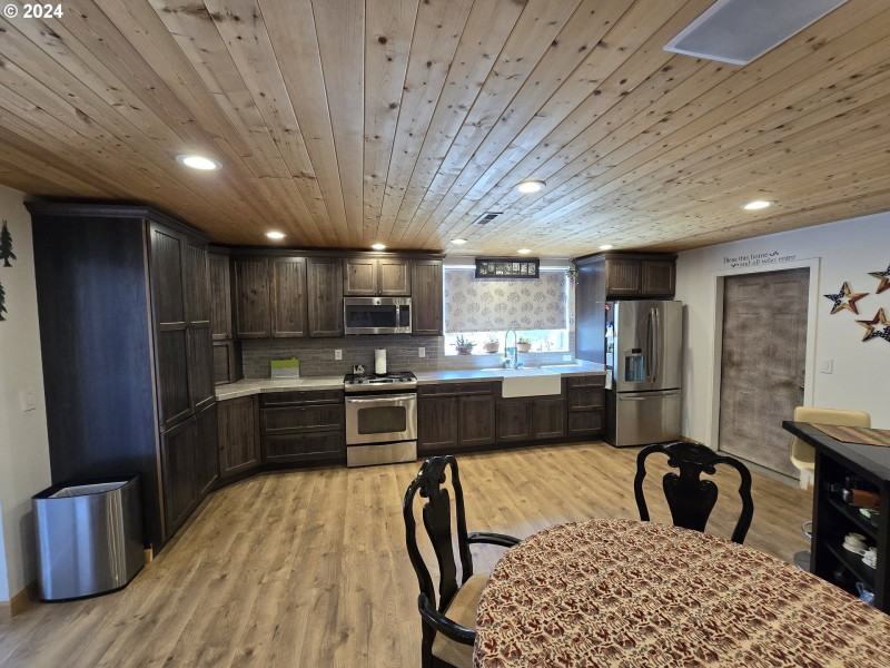 Guest Quarters