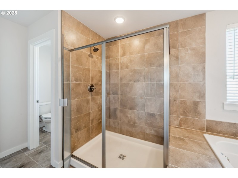 Owner's Suite Bathroom