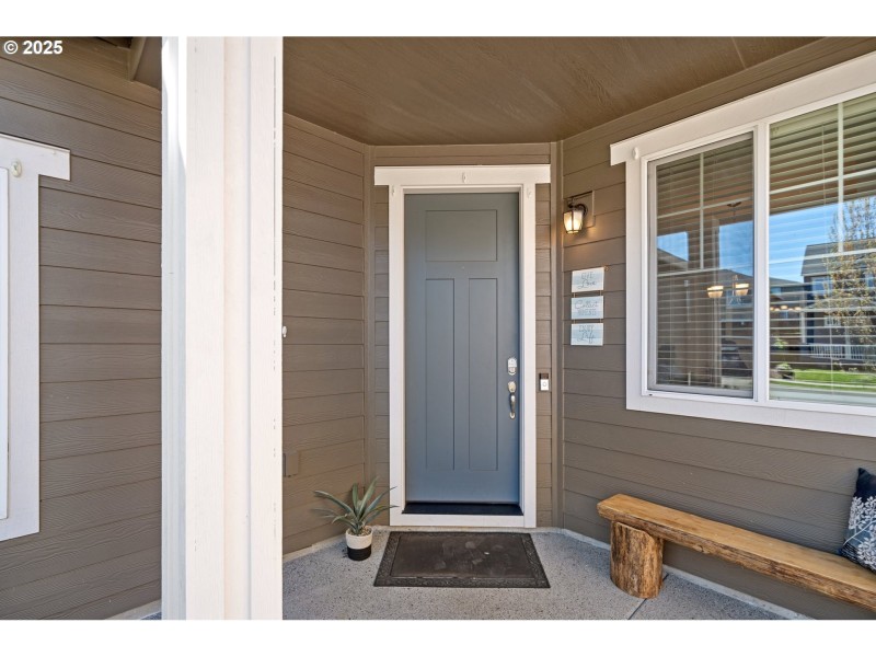 Entrance/Foyer