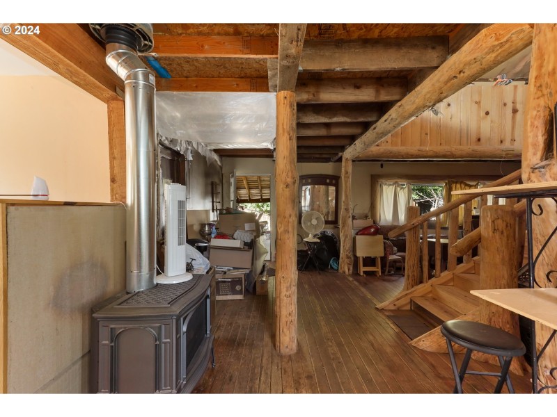 Living Room/Dining Room