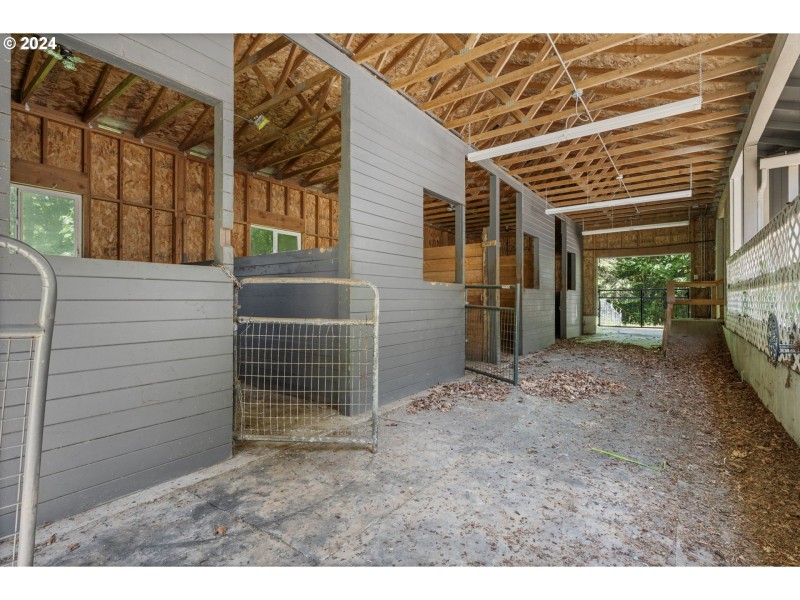 Stable