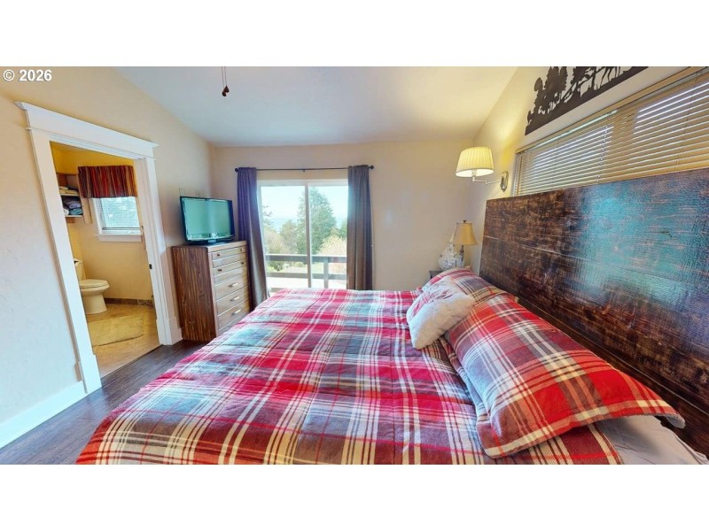 Owner's Suite Bedroom