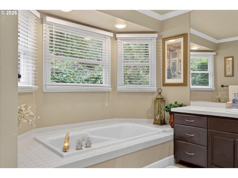 Owner's Suite Bathroom