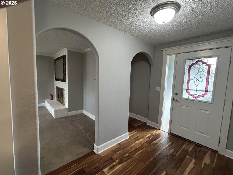 Entrance/Foyer