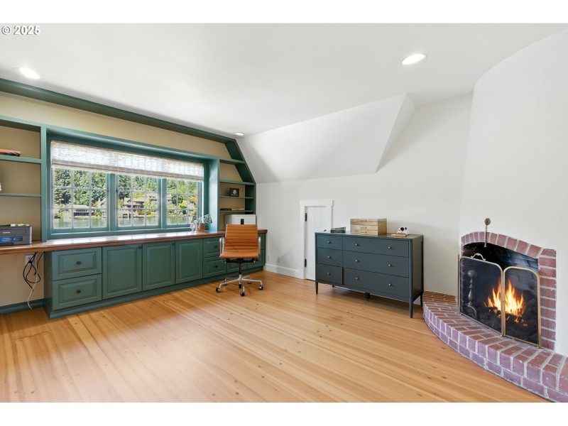 Den/Office