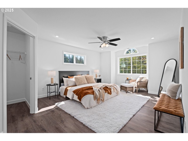 Bedroom, Primary