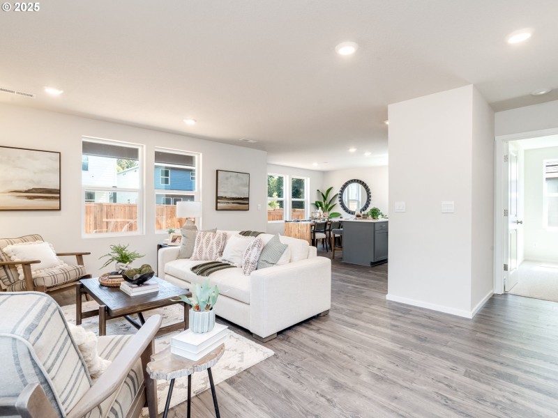 Kitchen/Living Room