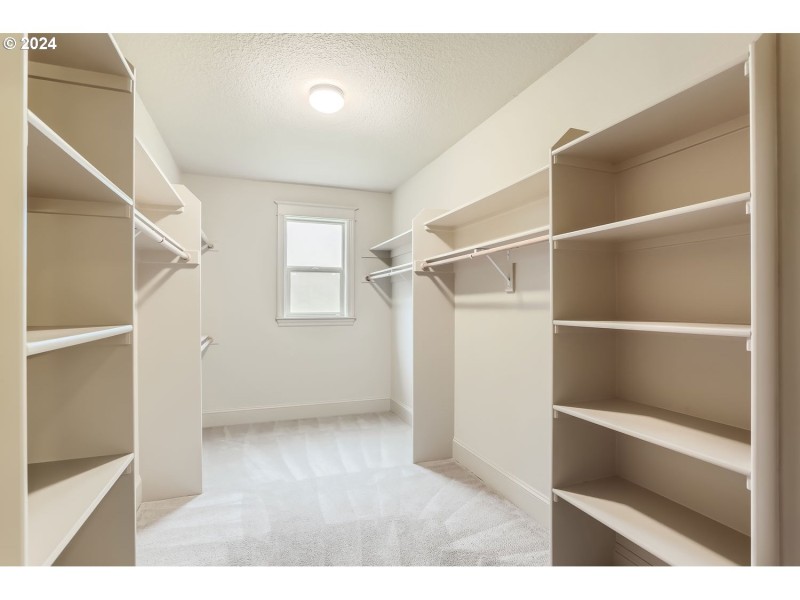 Bedroom, Owner's Suite