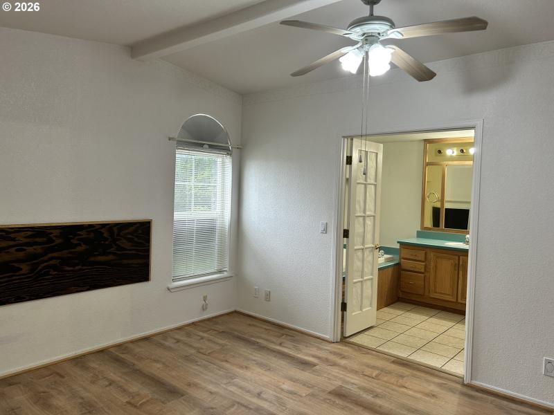 Bedroom, Owner's Suite