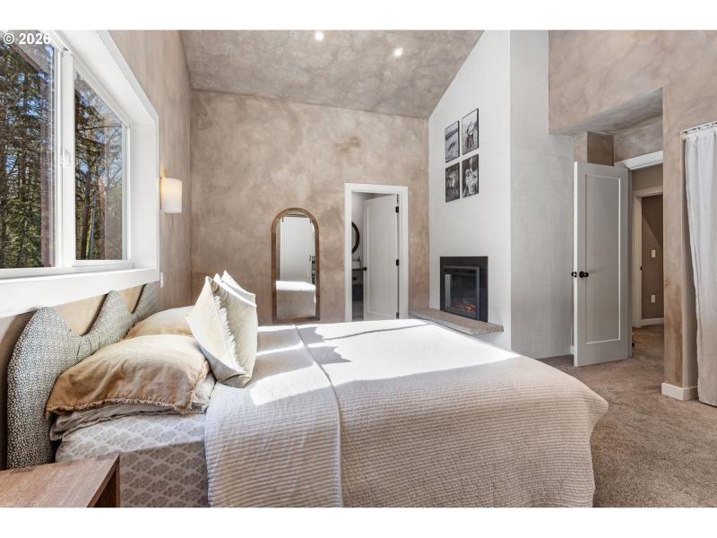 Owner's Suite Bedroom