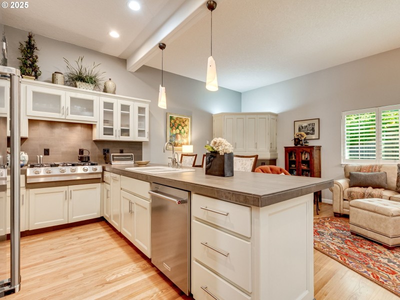 Kitchen/Family Room