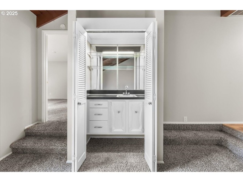 Wet Bar