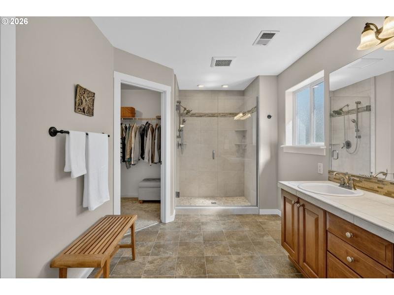 Owner's Suite Bathroom