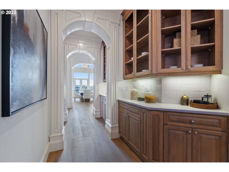 Butler's Pantry