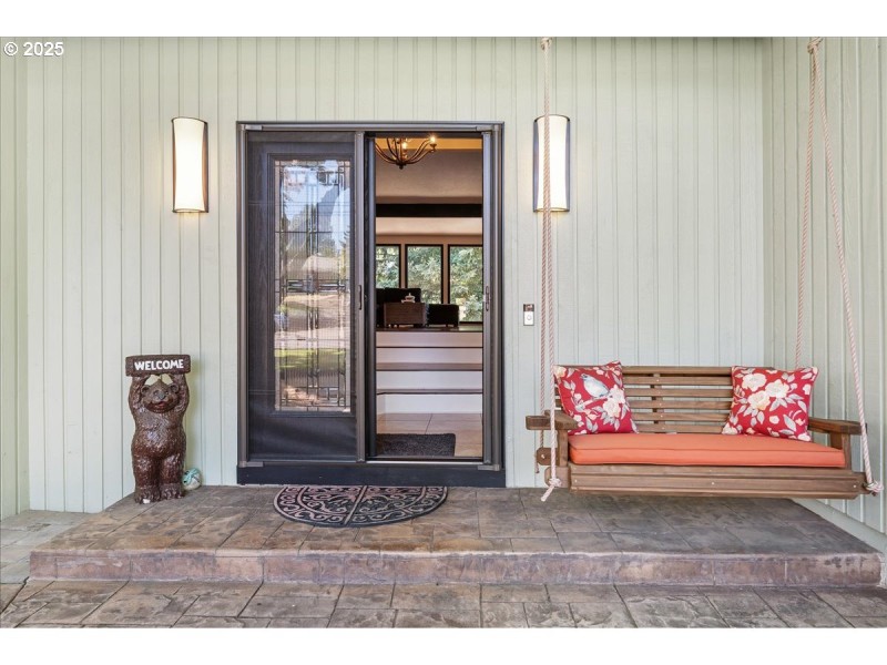 Entrance/Foyer