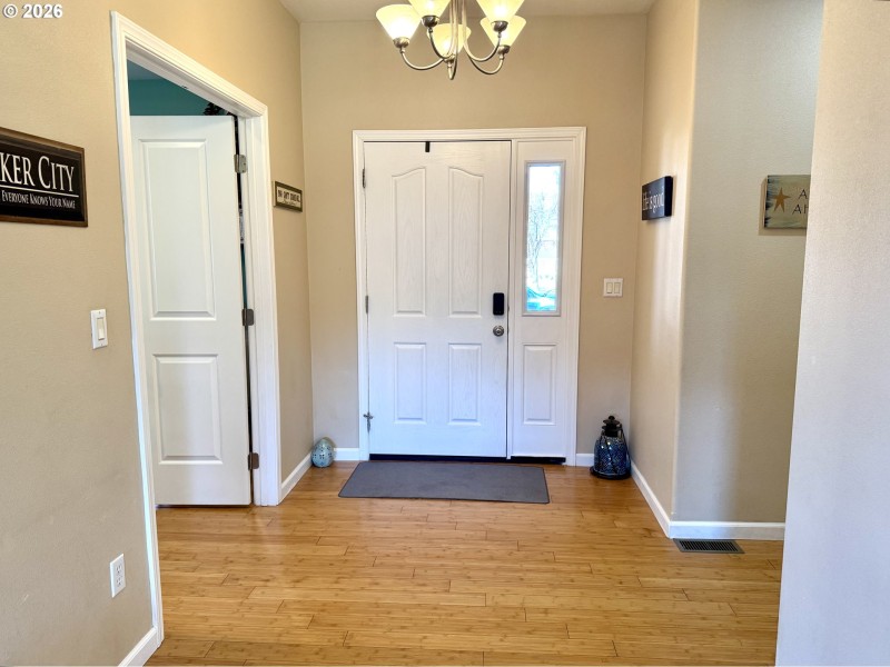 Entrance/Foyer