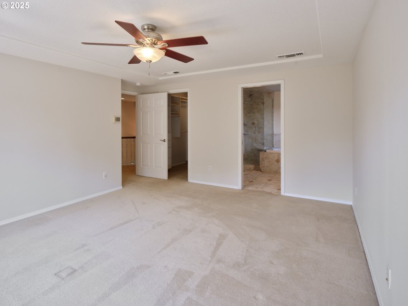 Bedroom, Owner's Suite